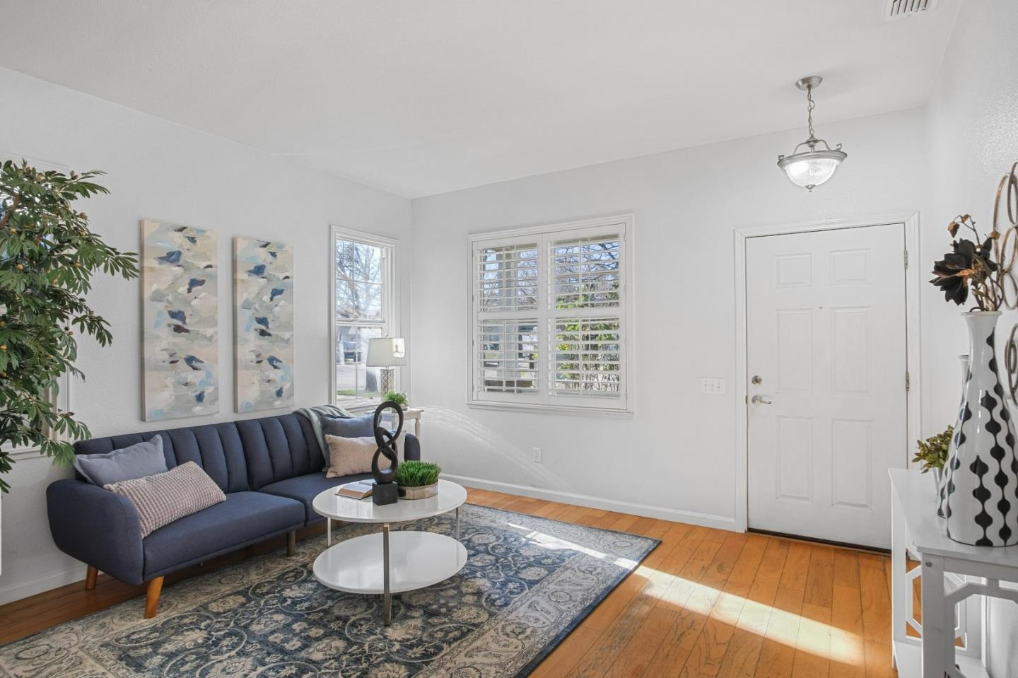 4204 Moon Rose Court