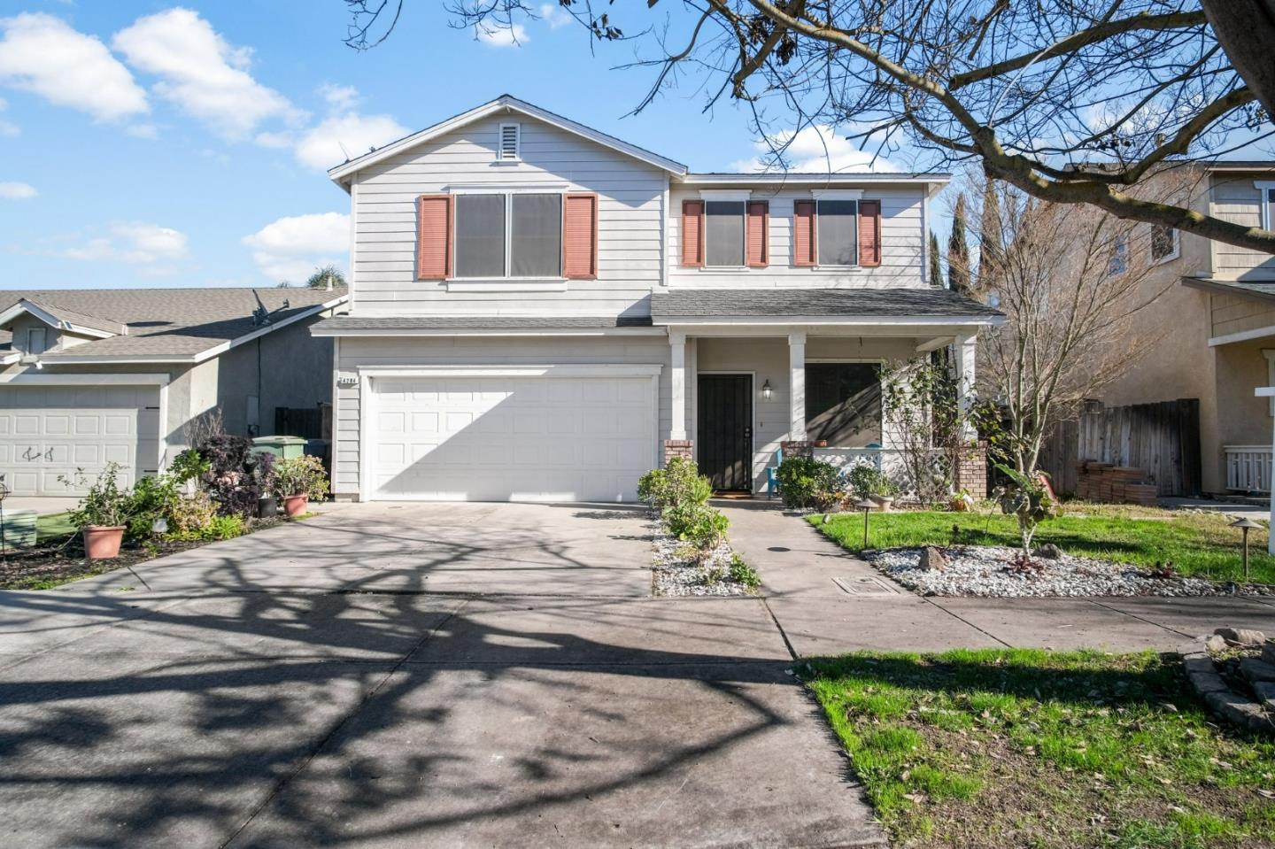 4204 Moon Rose Court