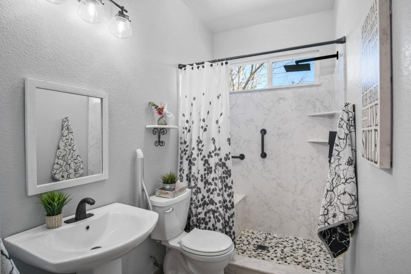 4204 Moon Rose Court