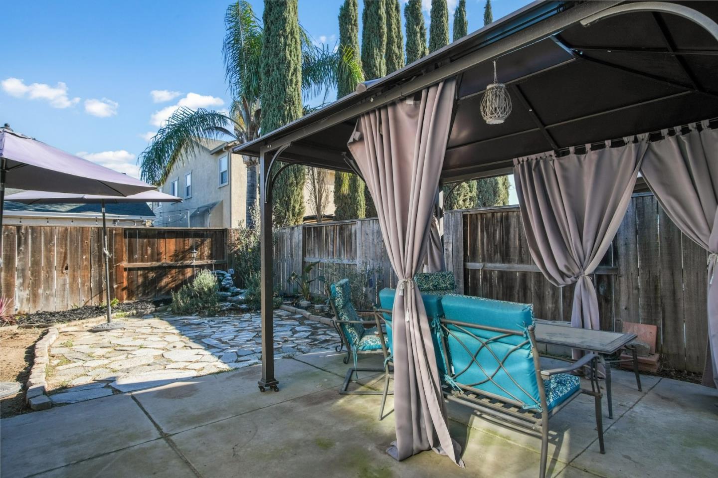 4204 Moon Rose Court