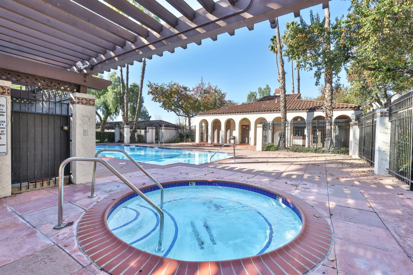 39997 Cedar Boulevard 147