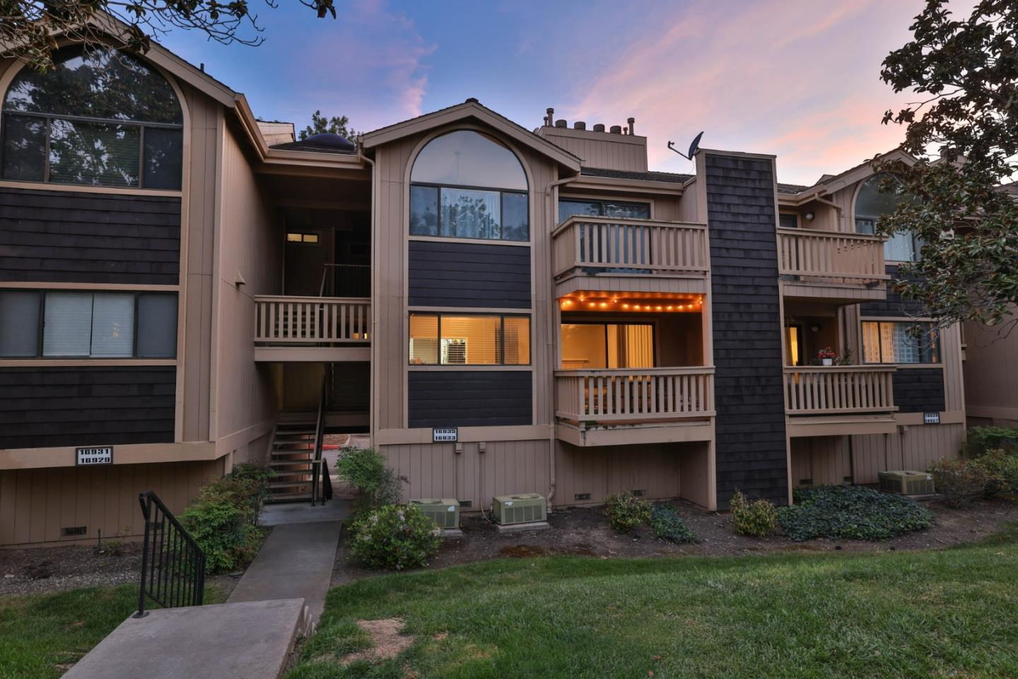 16933 Sorrel Way