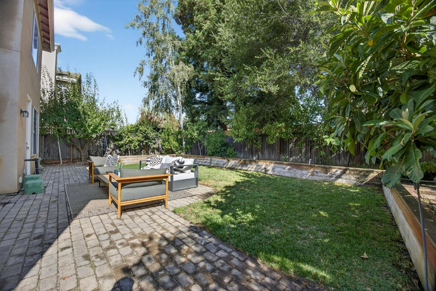 1469 Eagles Nest Lane