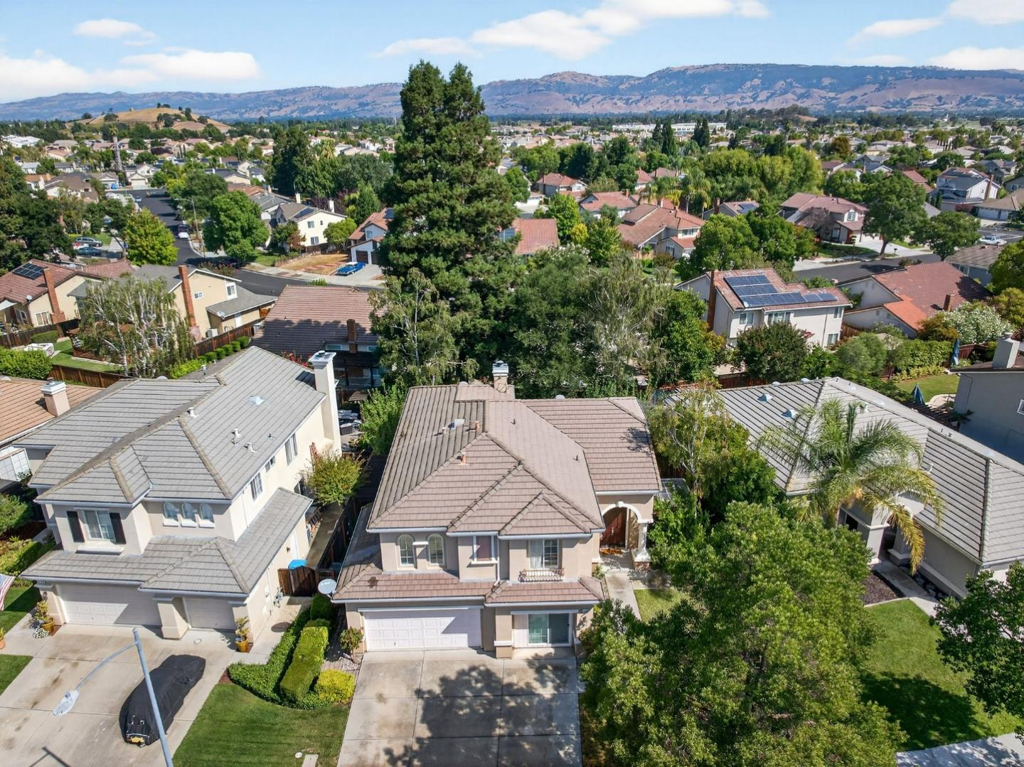 1469 Eagles Nest Lane