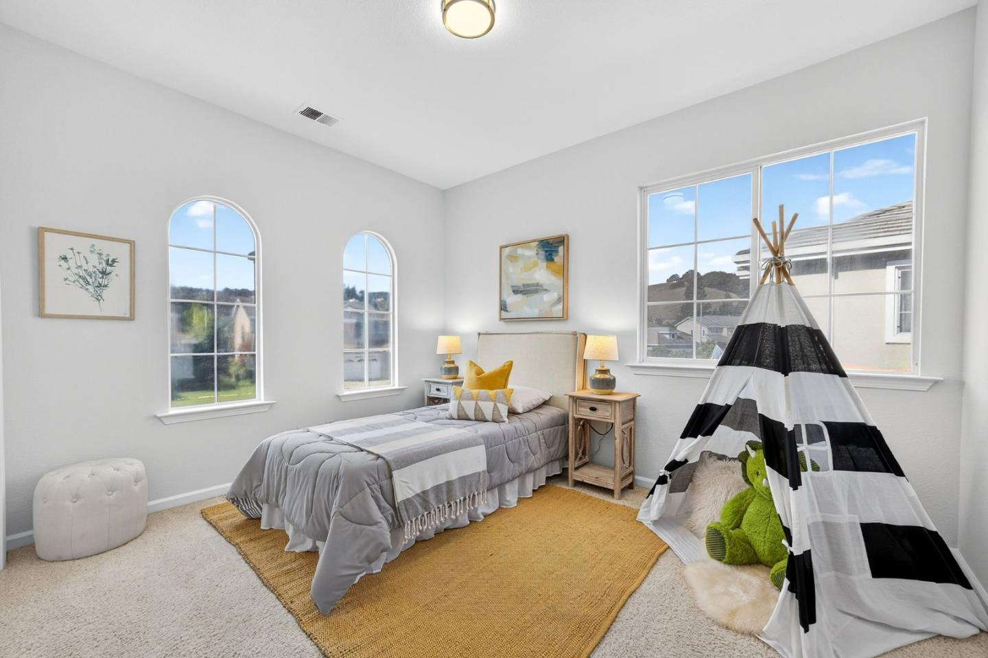 1469 Eagles Nest Lane