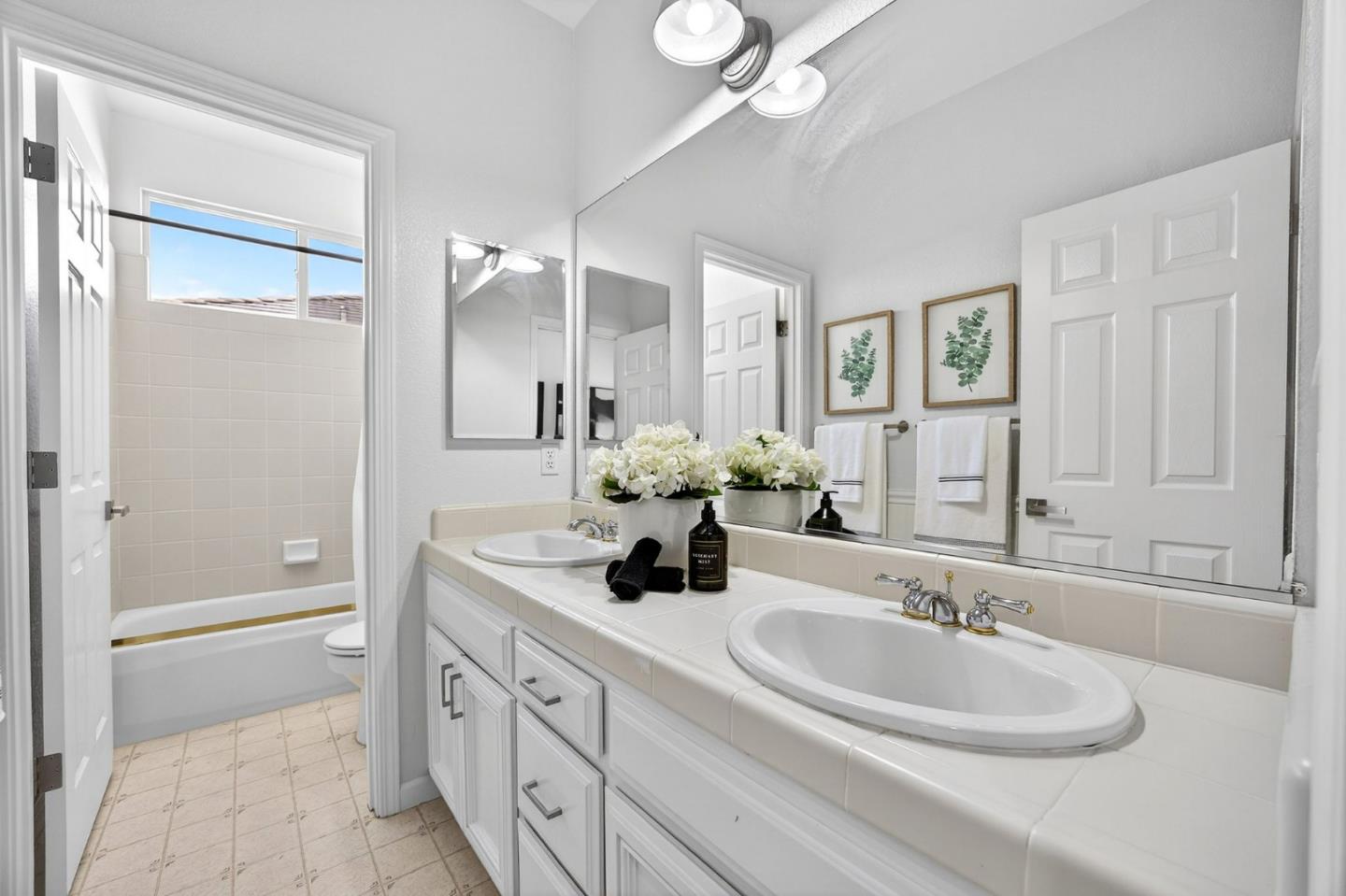 1469 Eagles Nest Lane