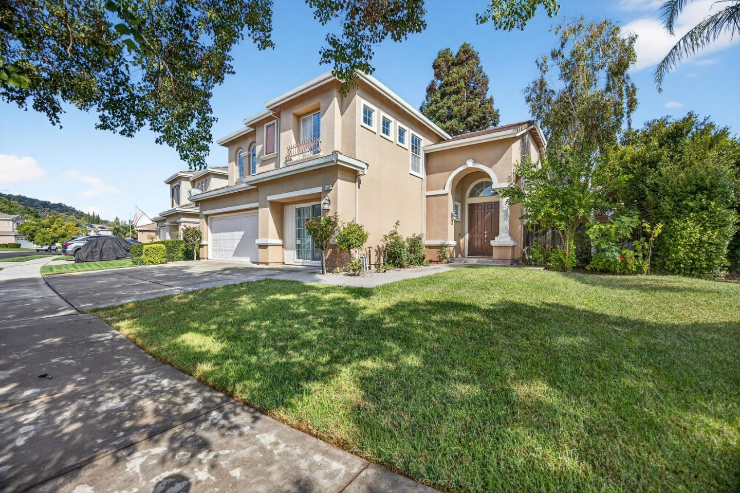 1469 Eagles Nest Lane