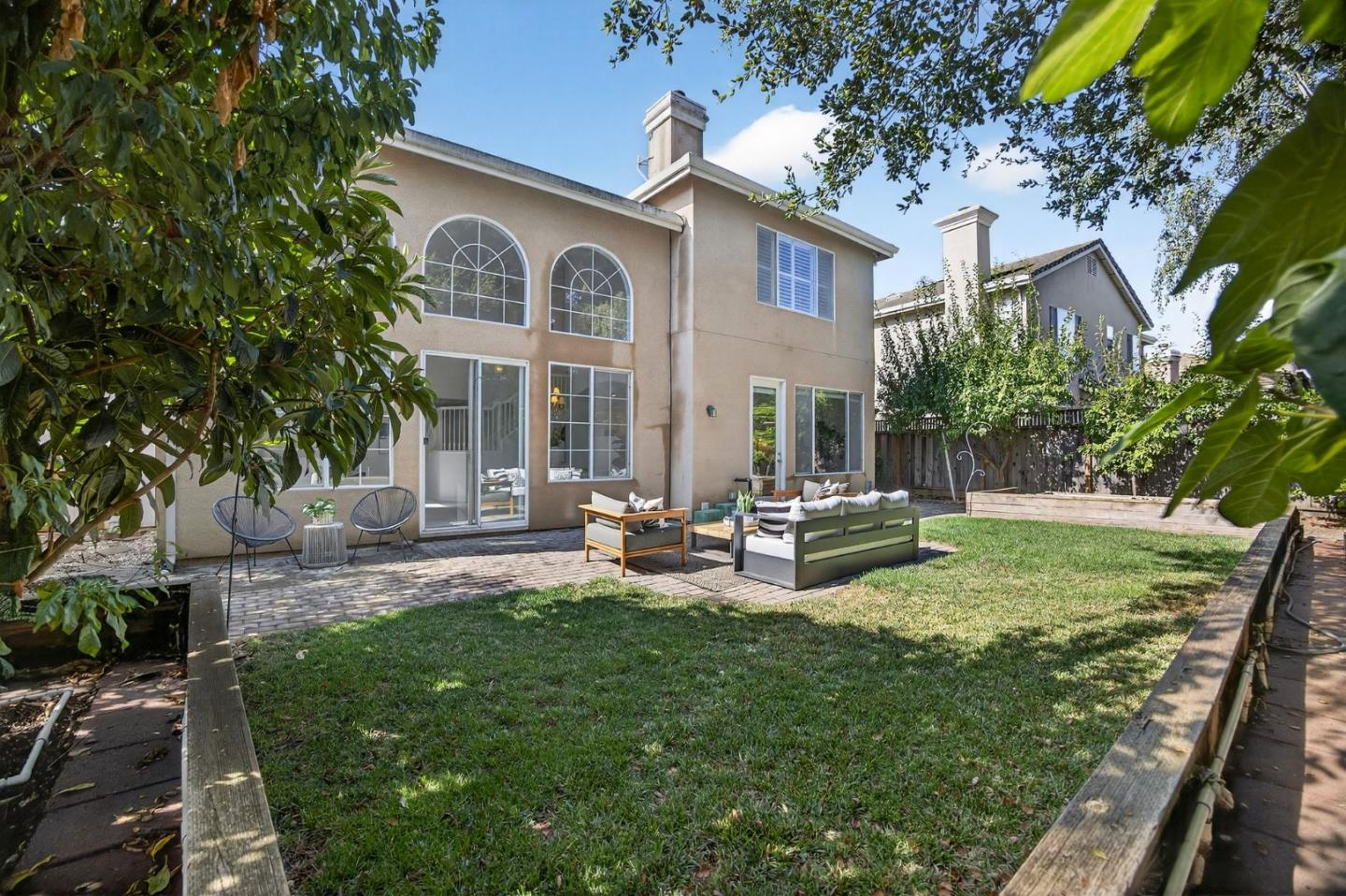 1469 Eagles Nest Lane