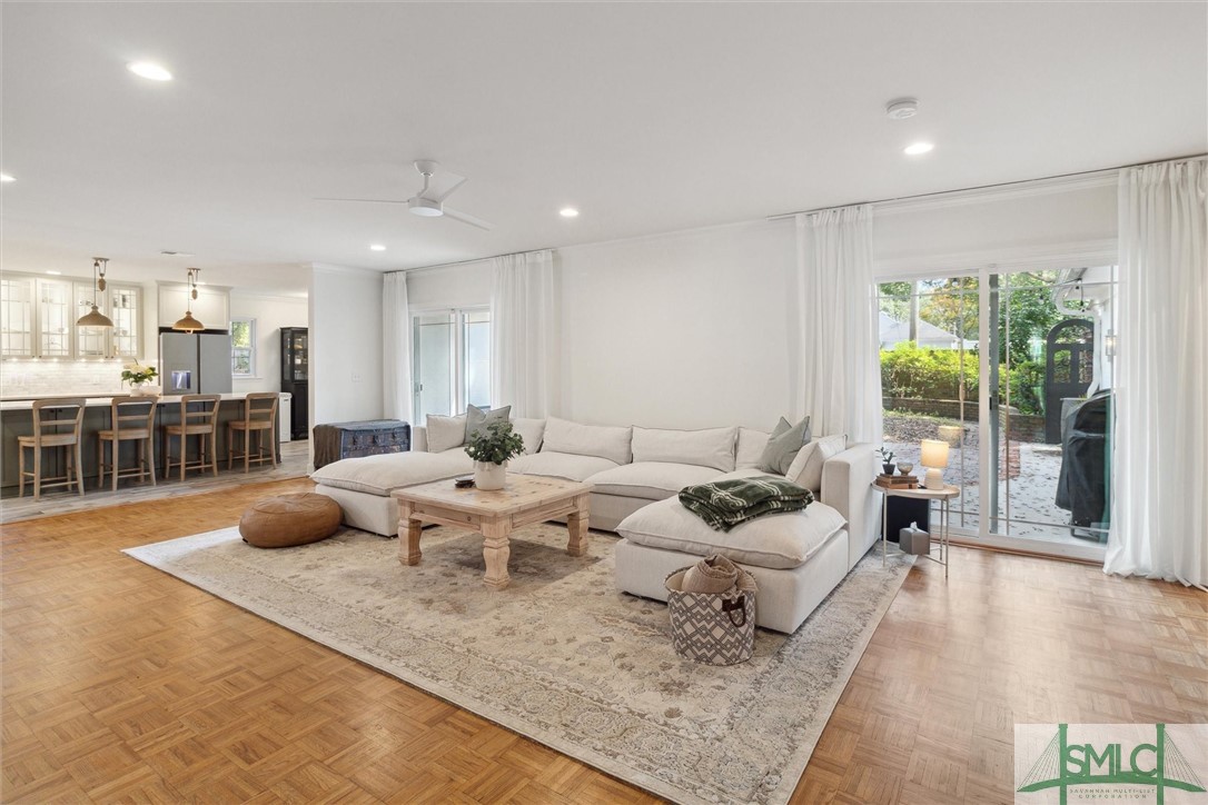 102 E 56th Street