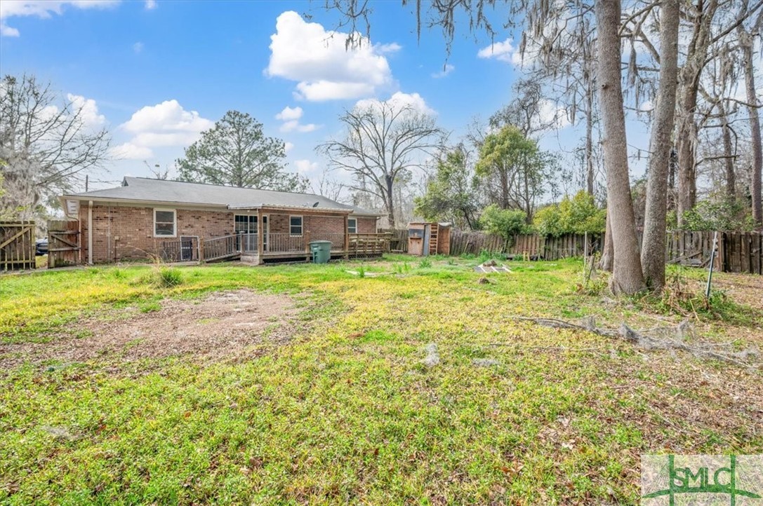 824 kelly Drive