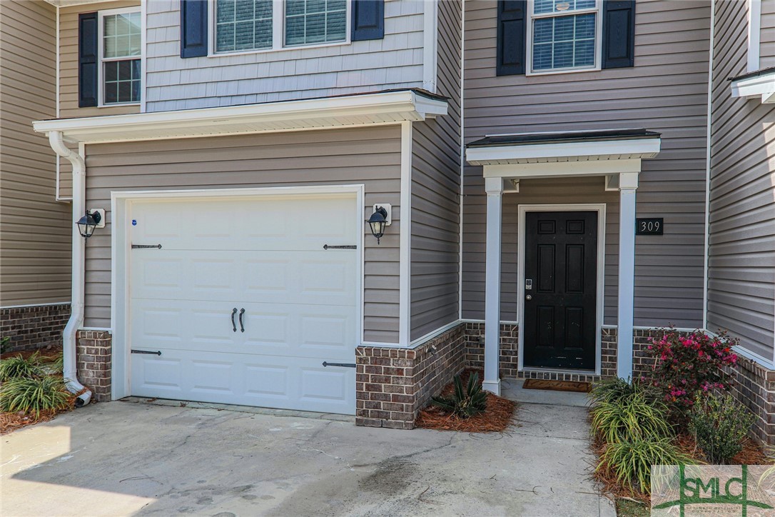 309 Ferguson Lane