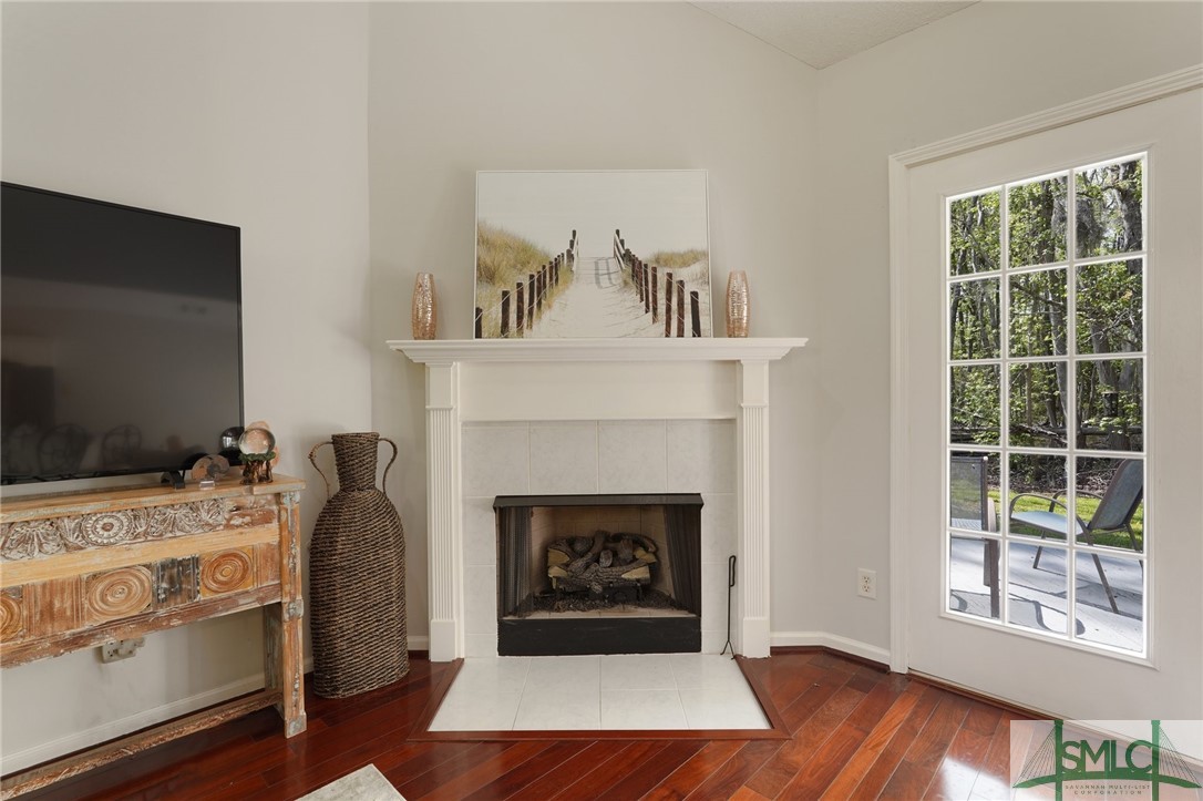 8 Crows Nest Point