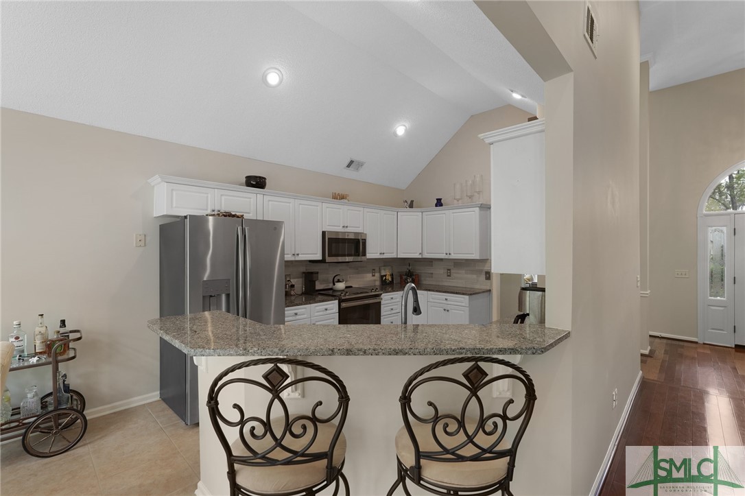 8 Crows Nest Point