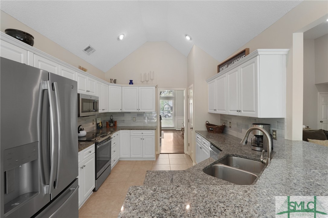 8 Crows Nest Point