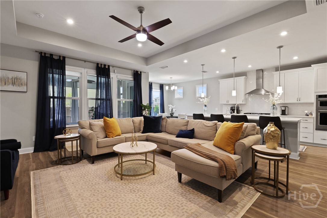 742 Longleaf Drive