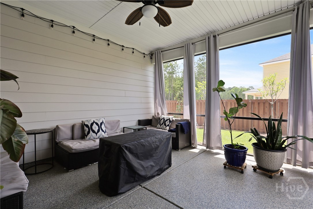 742 Longleaf Drive