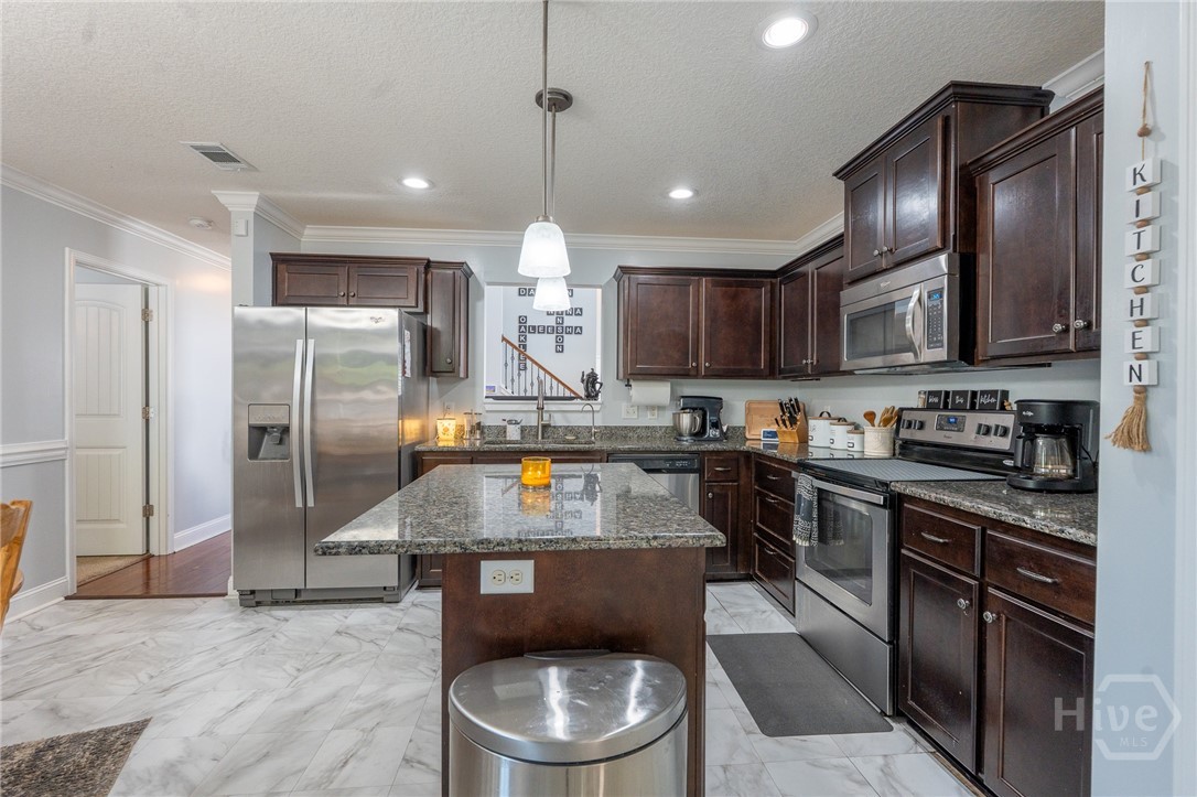 215 Grandview Drive