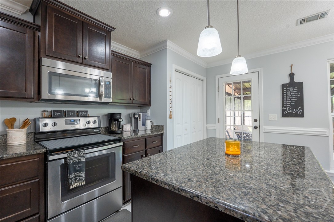 215 Grandview Drive
