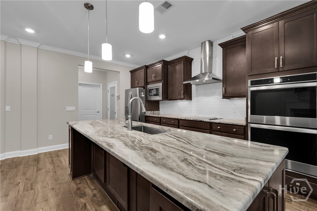 119 Champlain Drive
