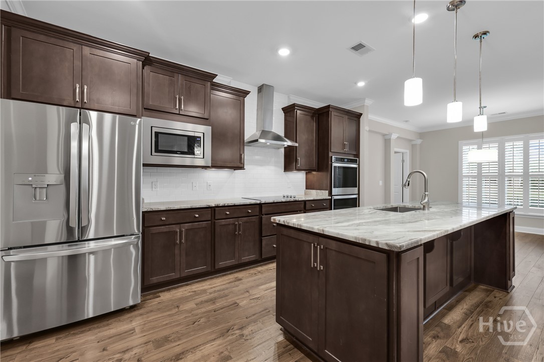 119 Champlain Drive