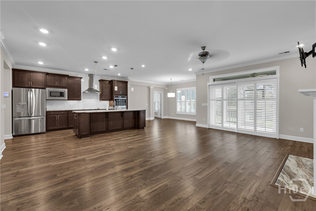 119 Champlain Drive