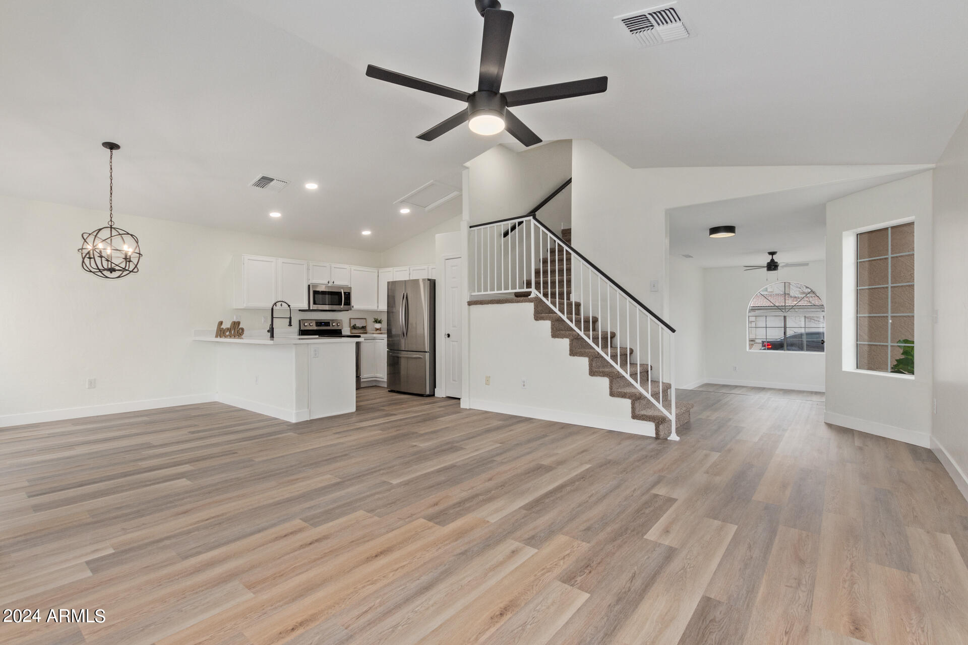 829 N BLUEJAY Drive
