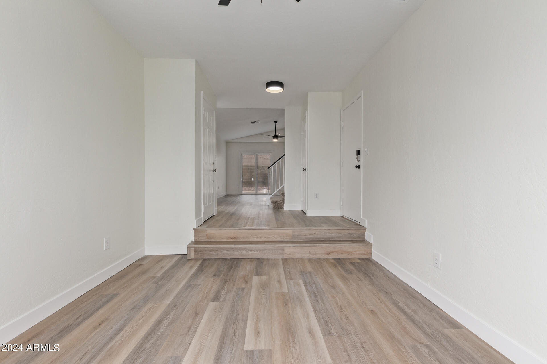 829 N BLUEJAY Drive