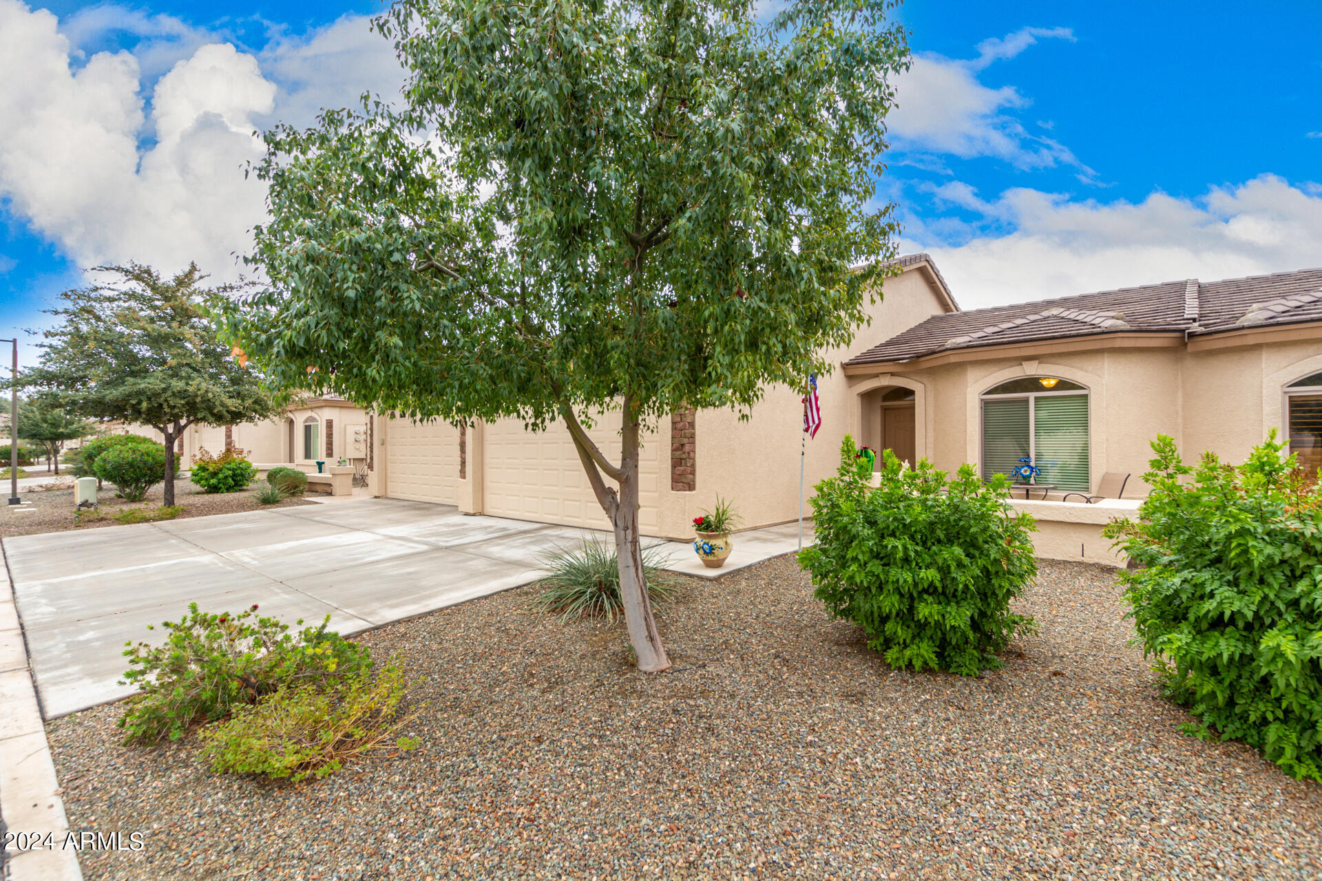 10960 E MONTE Avenue, 260