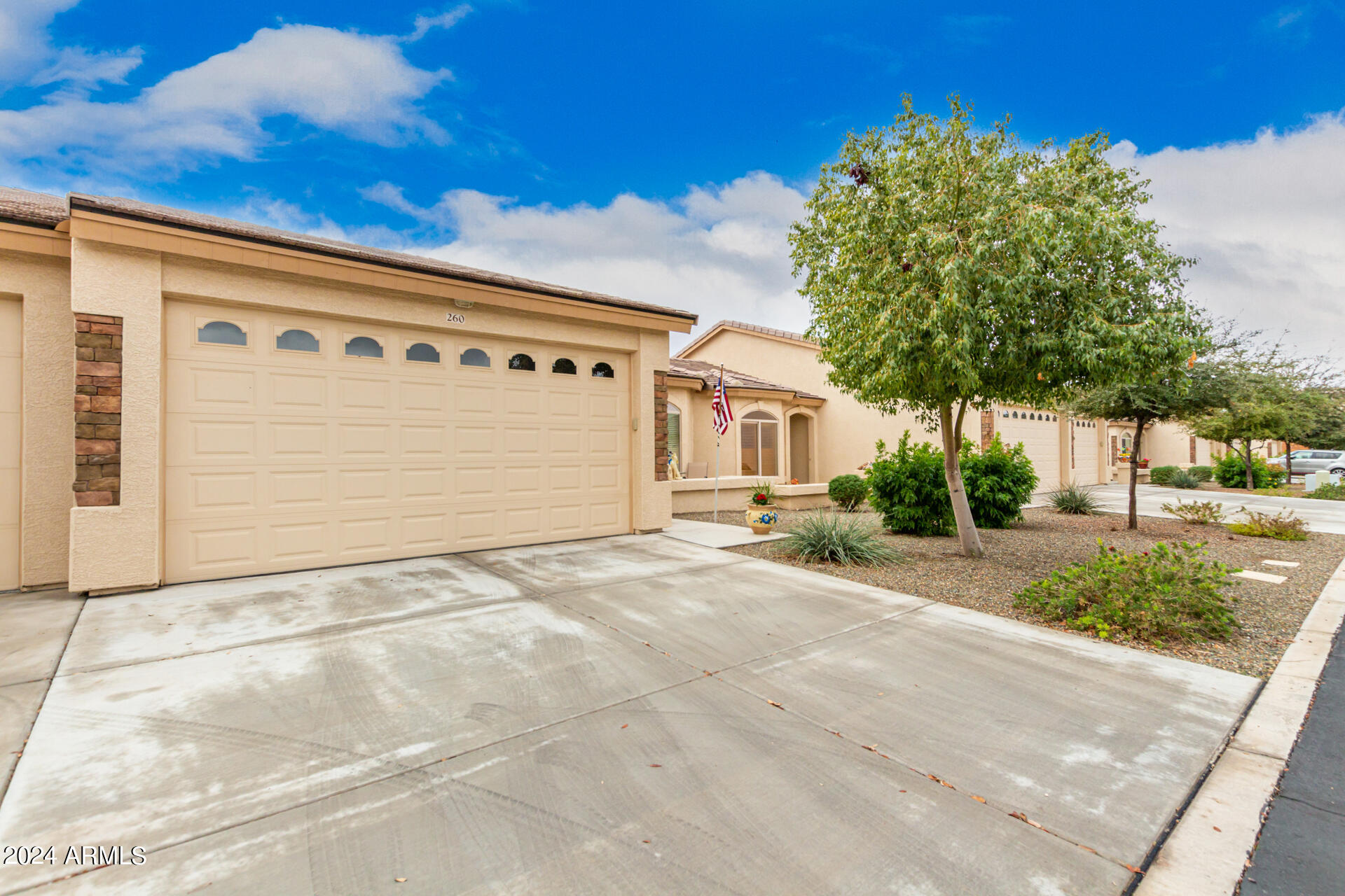 10960 E MONTE Avenue, 260