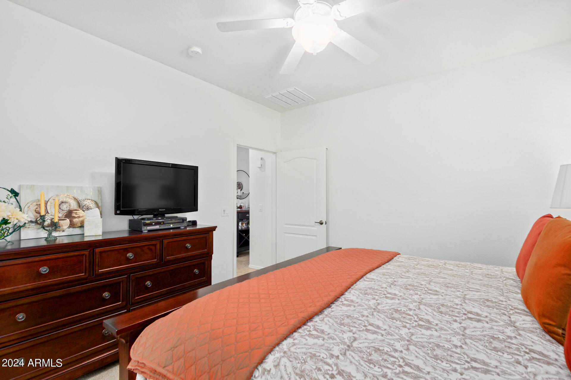 10960 E MONTE Avenue, 260