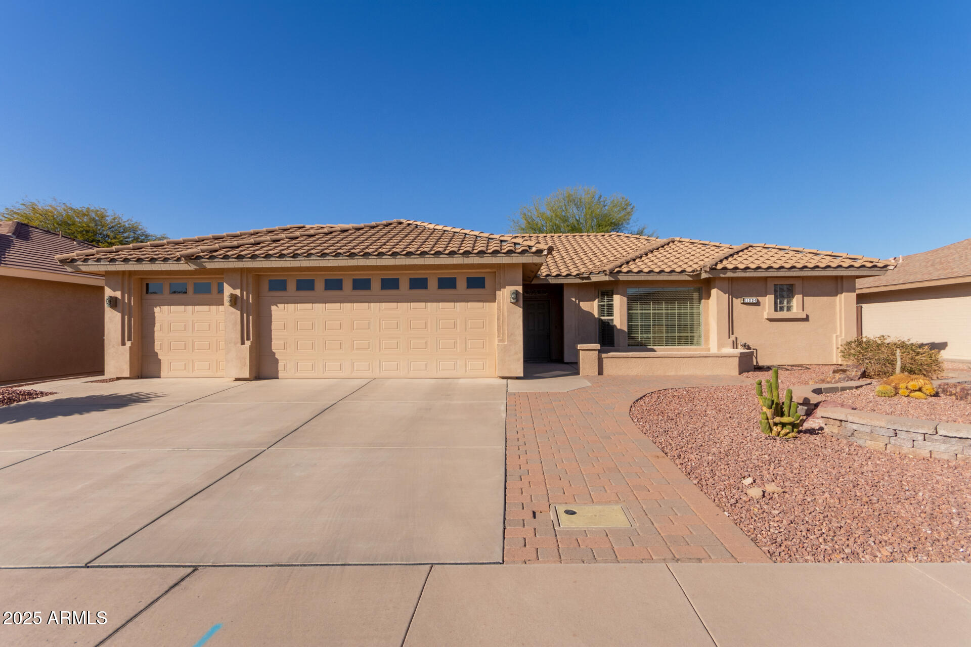 11034 E NATAL Avenue