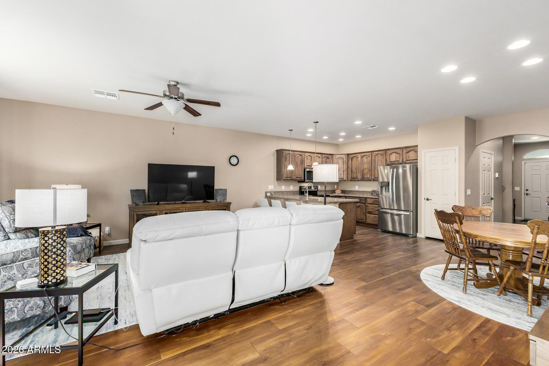 3117 S SIGNAL BUTTE Road 536