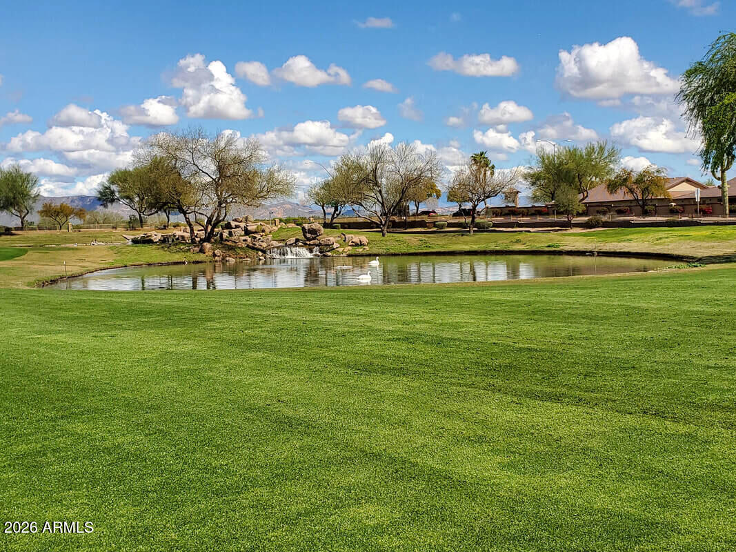 3117 S SIGNAL BUTTE Road 536