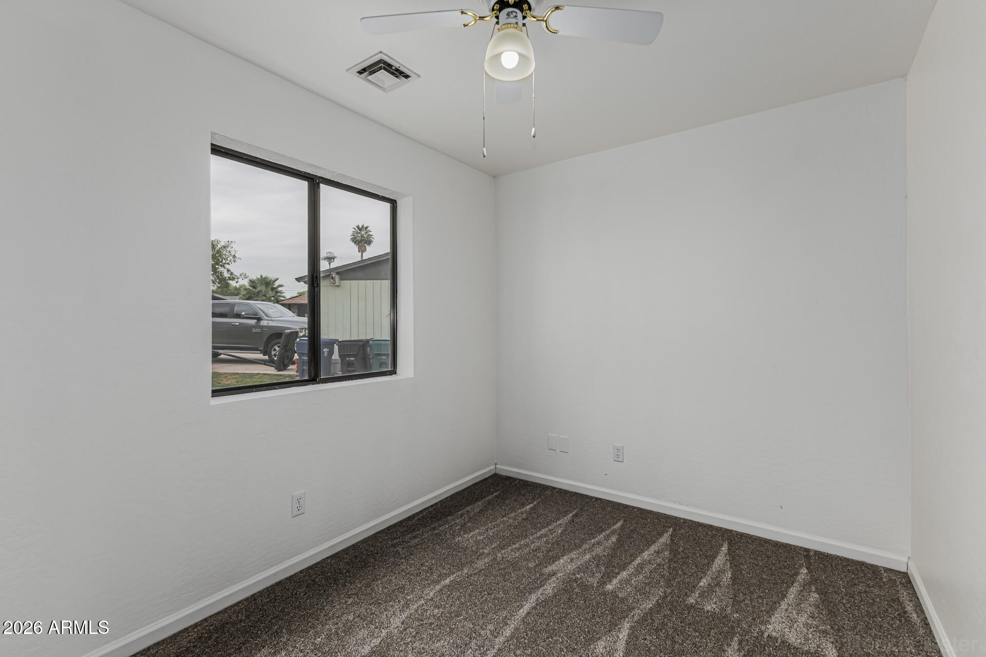 615 N FREESTONE Circle