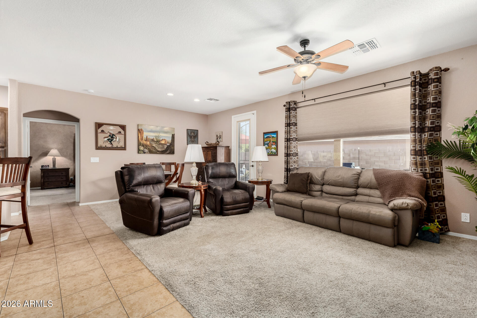 10935 E OLLA Avenue