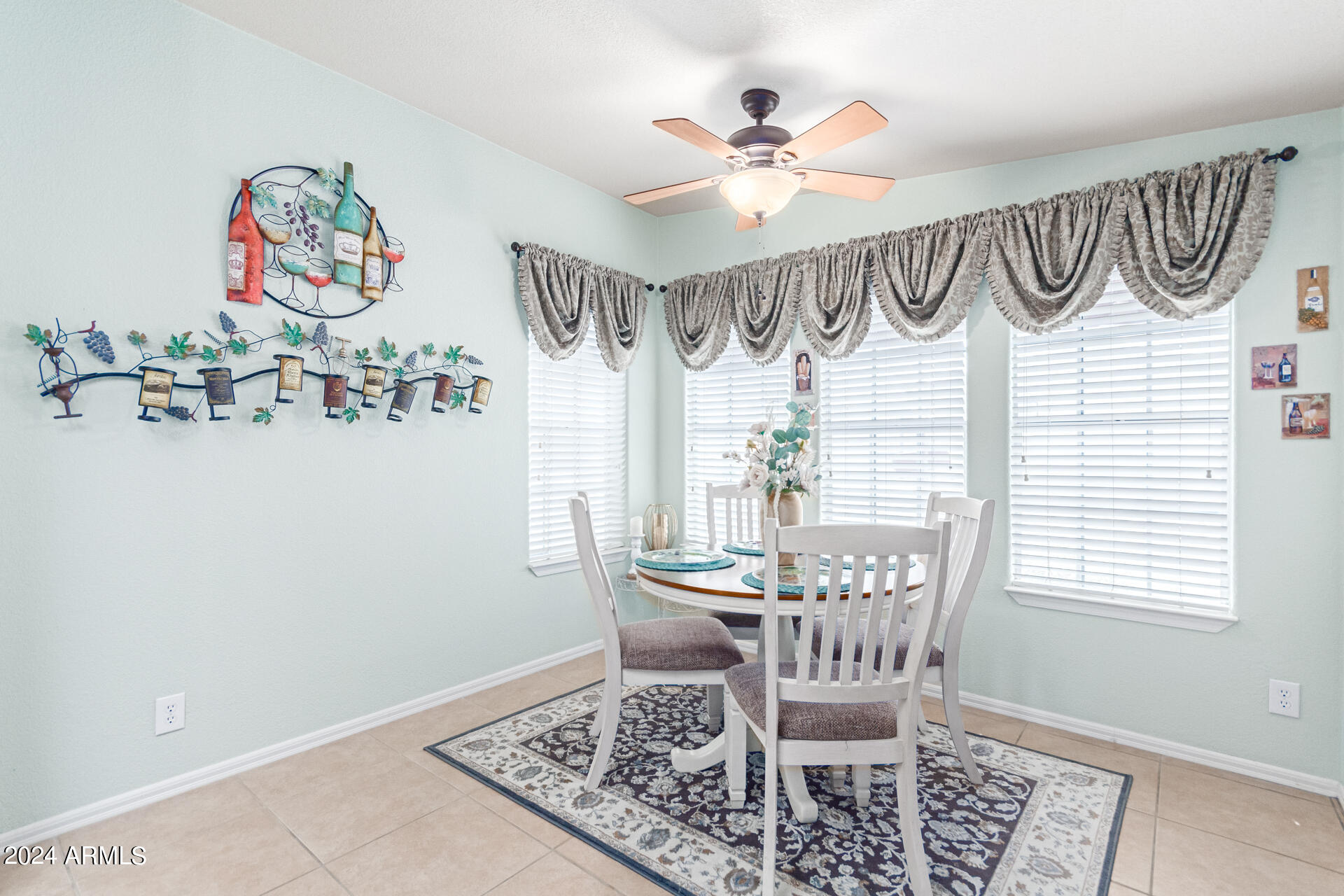 3301 S GOLDFIELD Road 4020