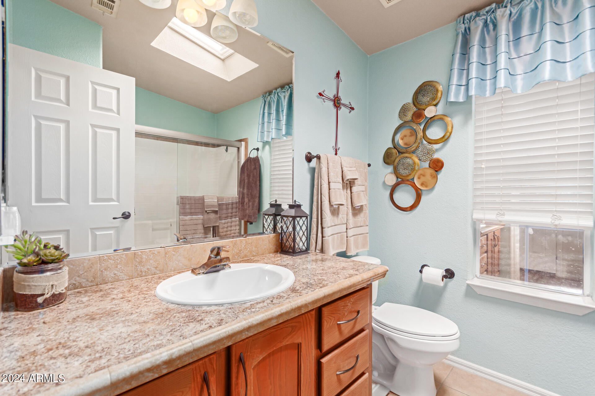 3301 S GOLDFIELD Road 4020