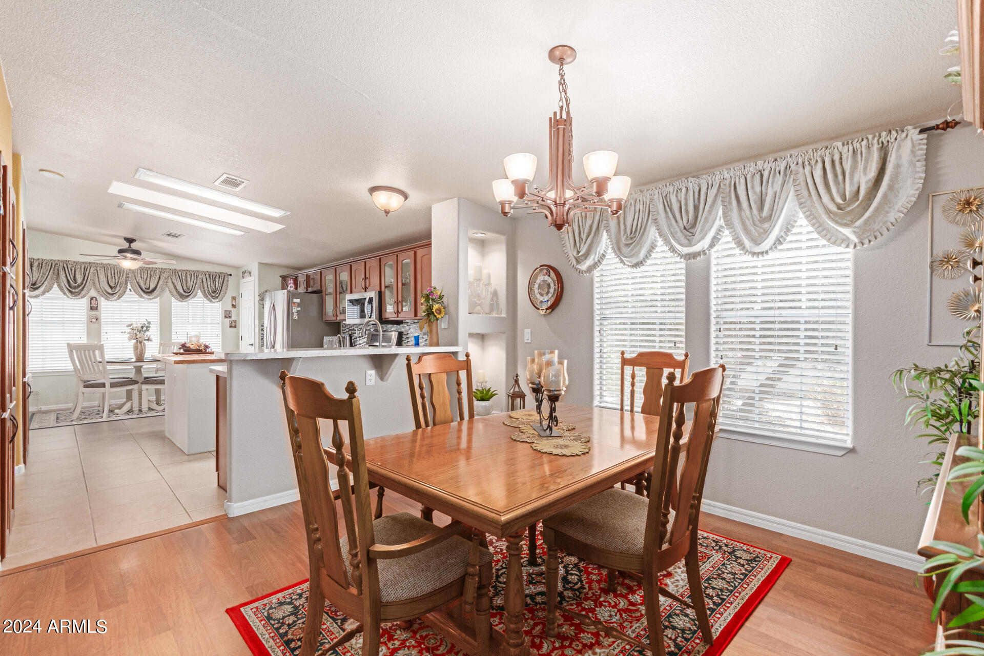 3301 S GOLDFIELD Road 4020