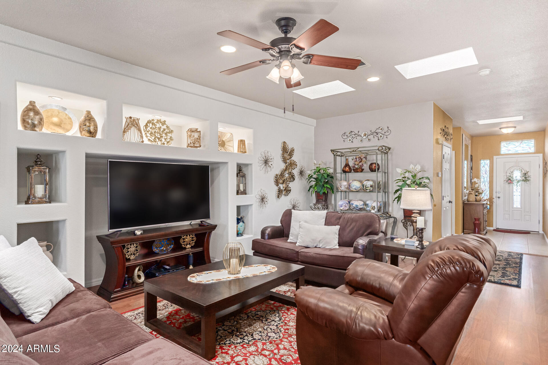 3301 S GOLDFIELD Road 4020