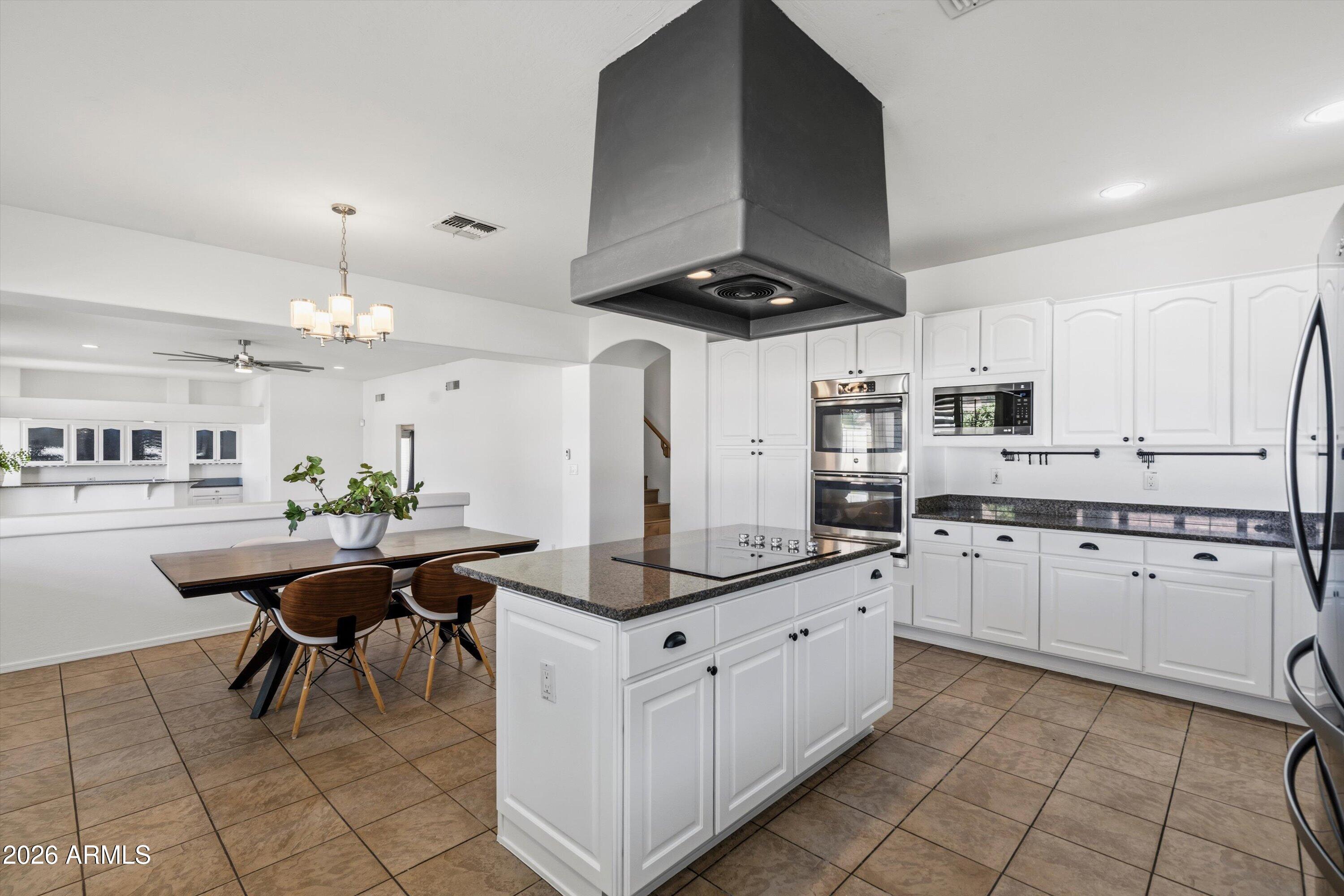 7538 E KAEL Circle