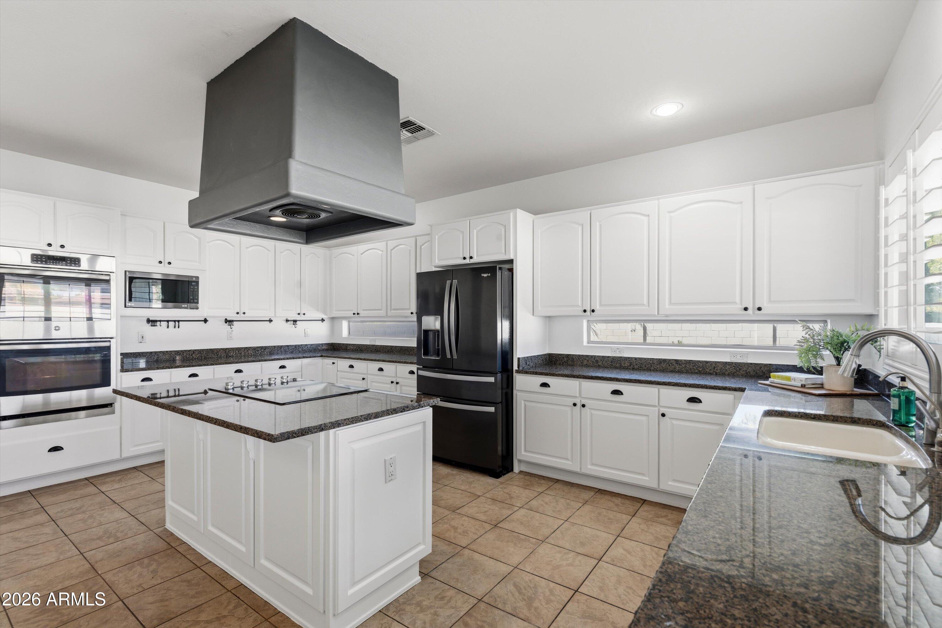 7538 E KAEL Circle