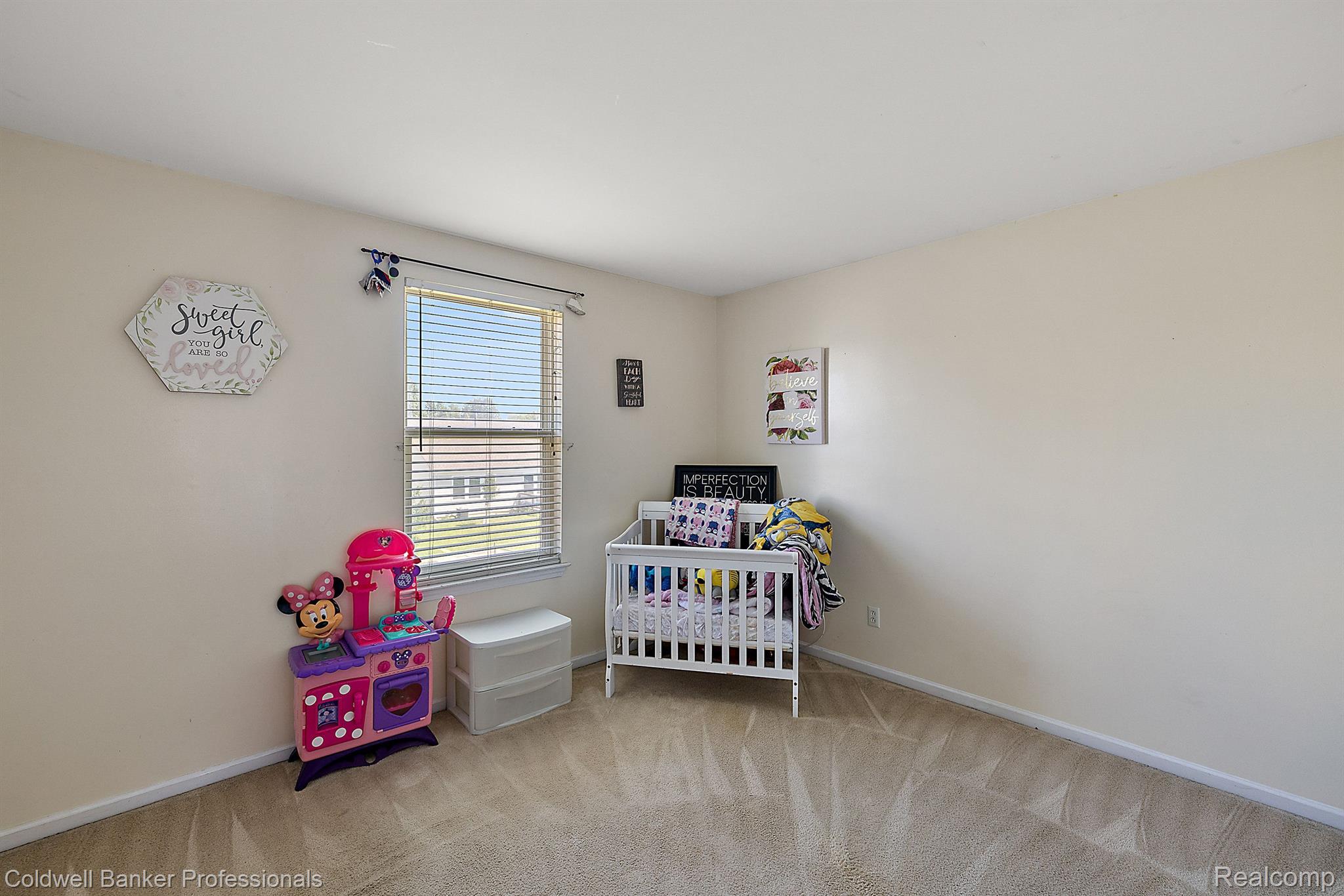 6571 MEADOWLARK Lane