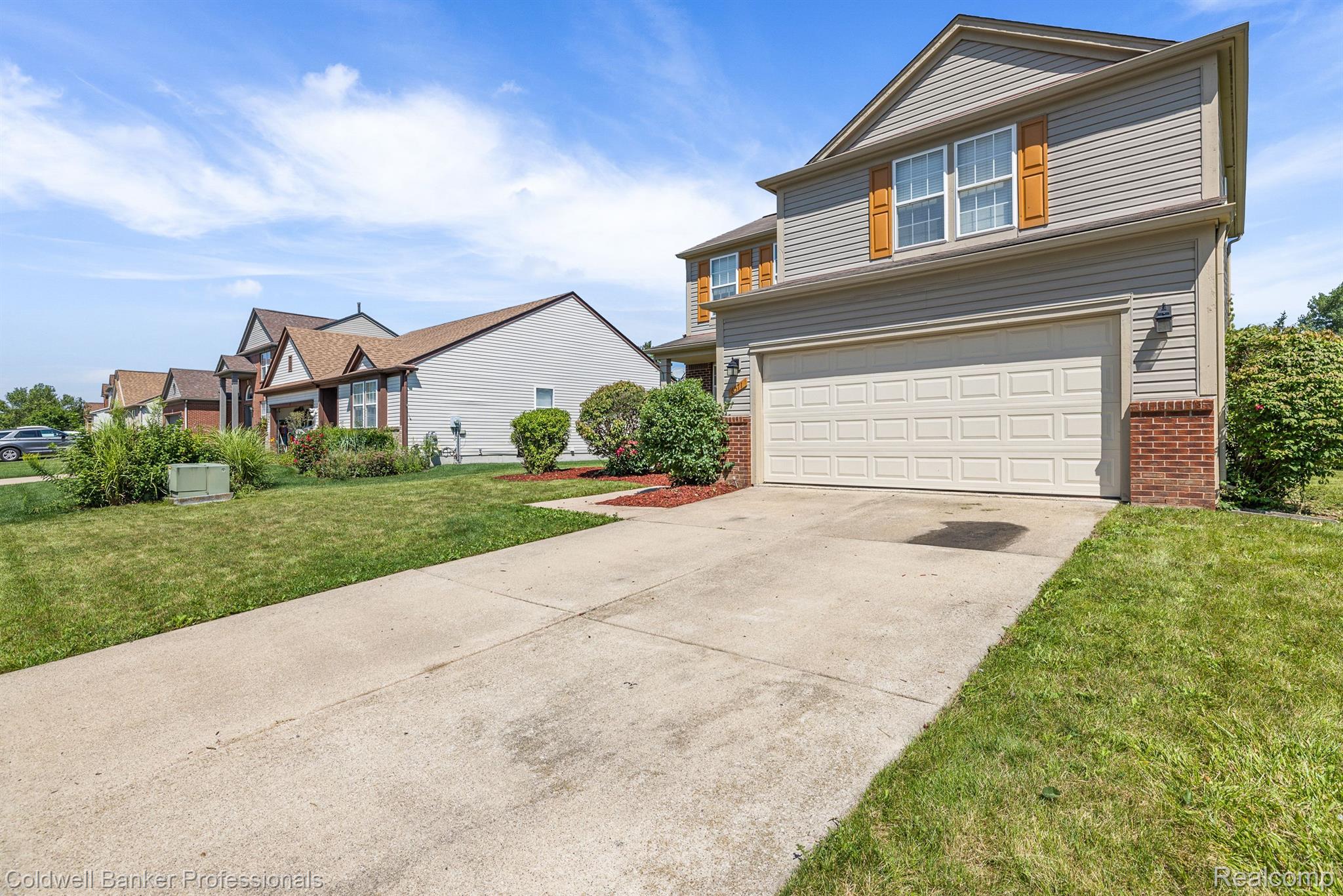 6571 MEADOWLARK Lane