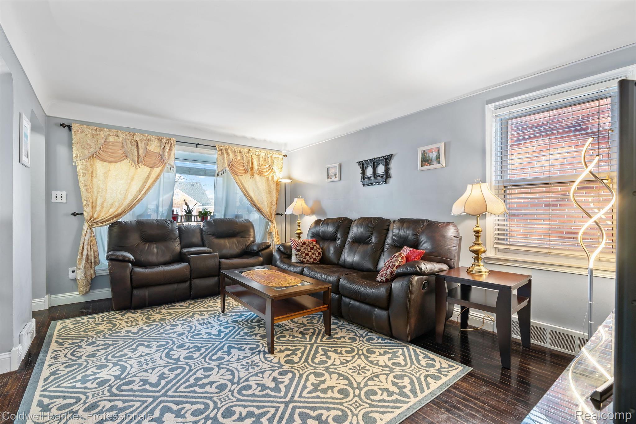 14837 ANGELIQUE Avenue