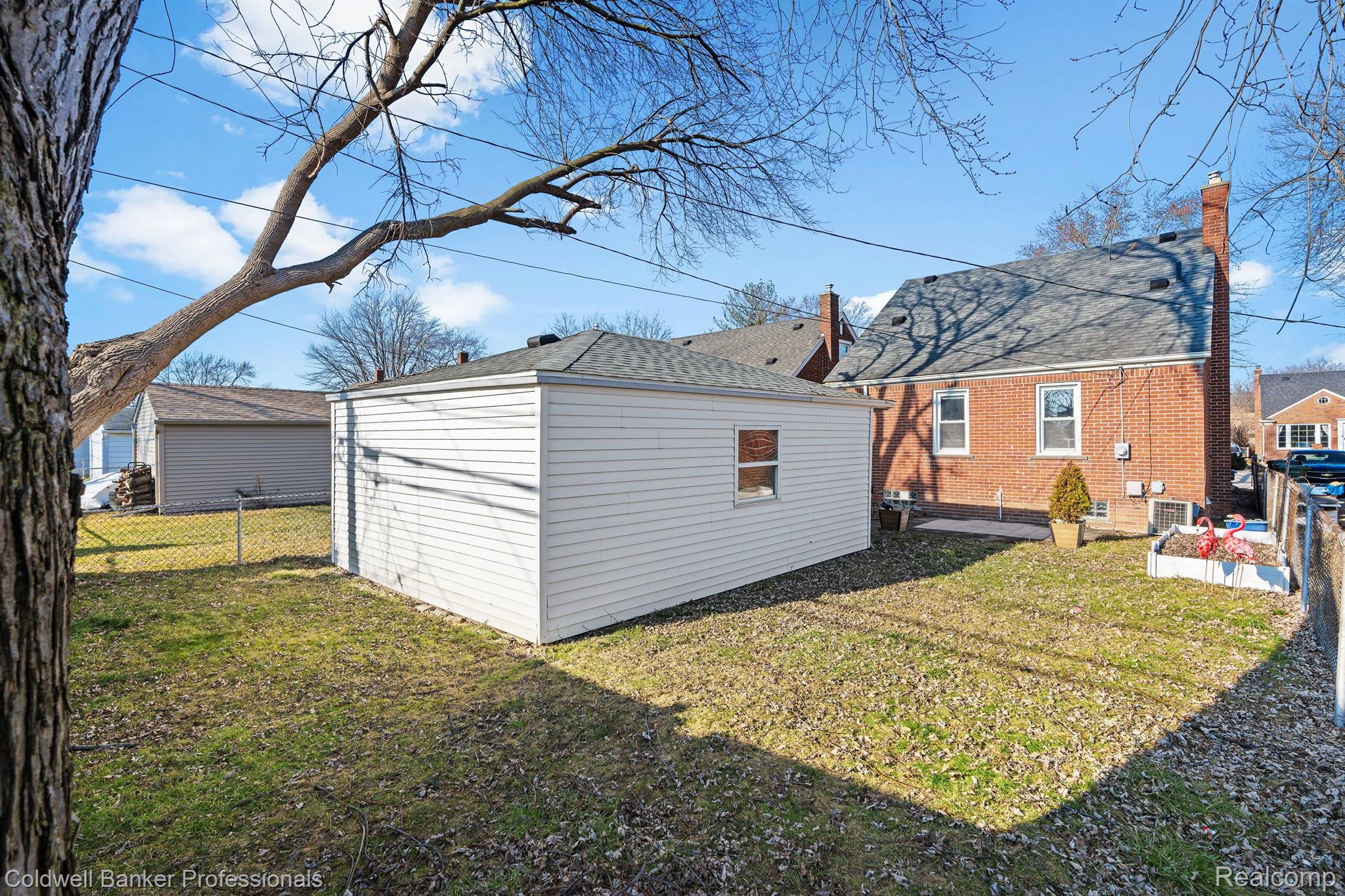 14837 ANGELIQUE Avenue