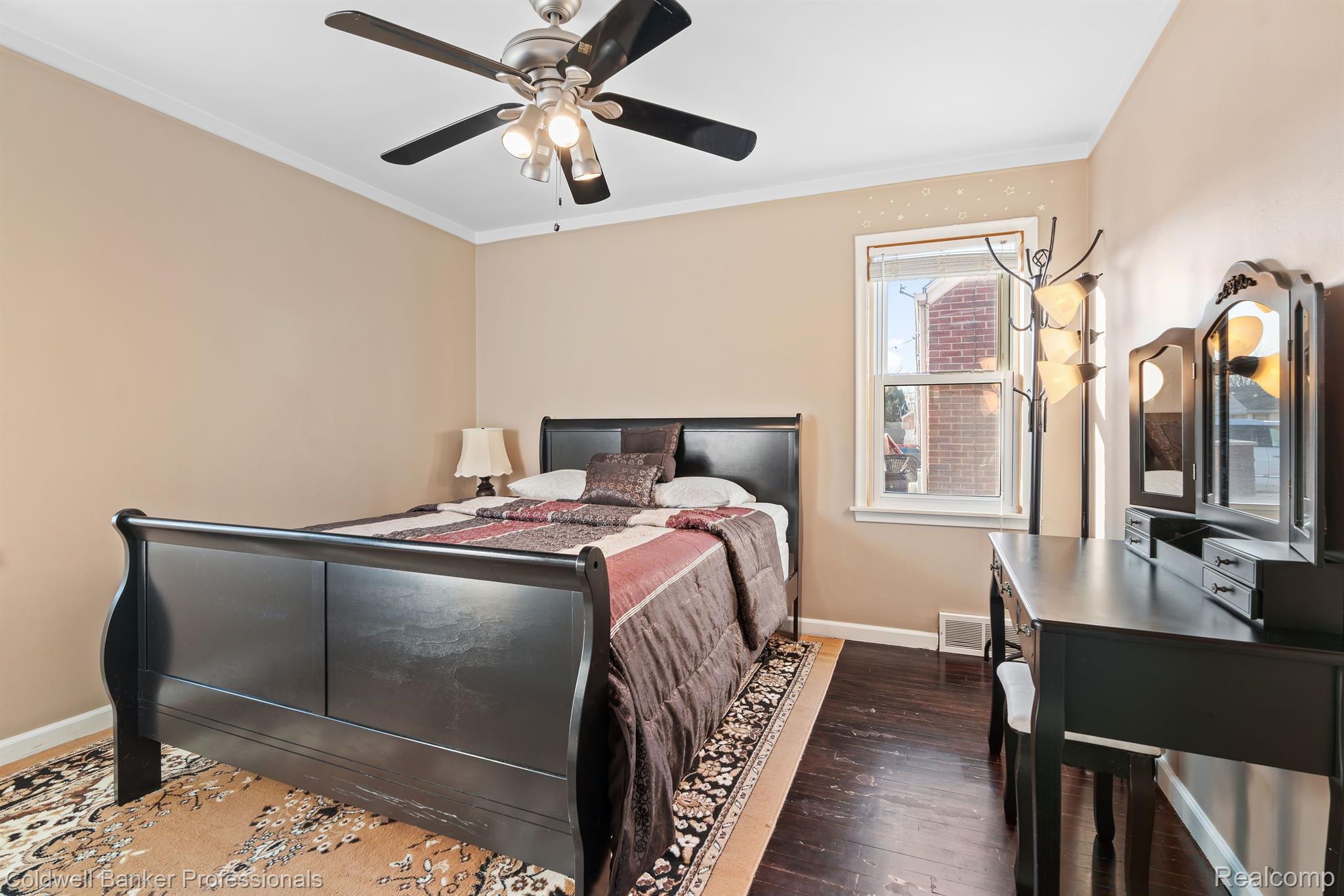 14837 ANGELIQUE Avenue