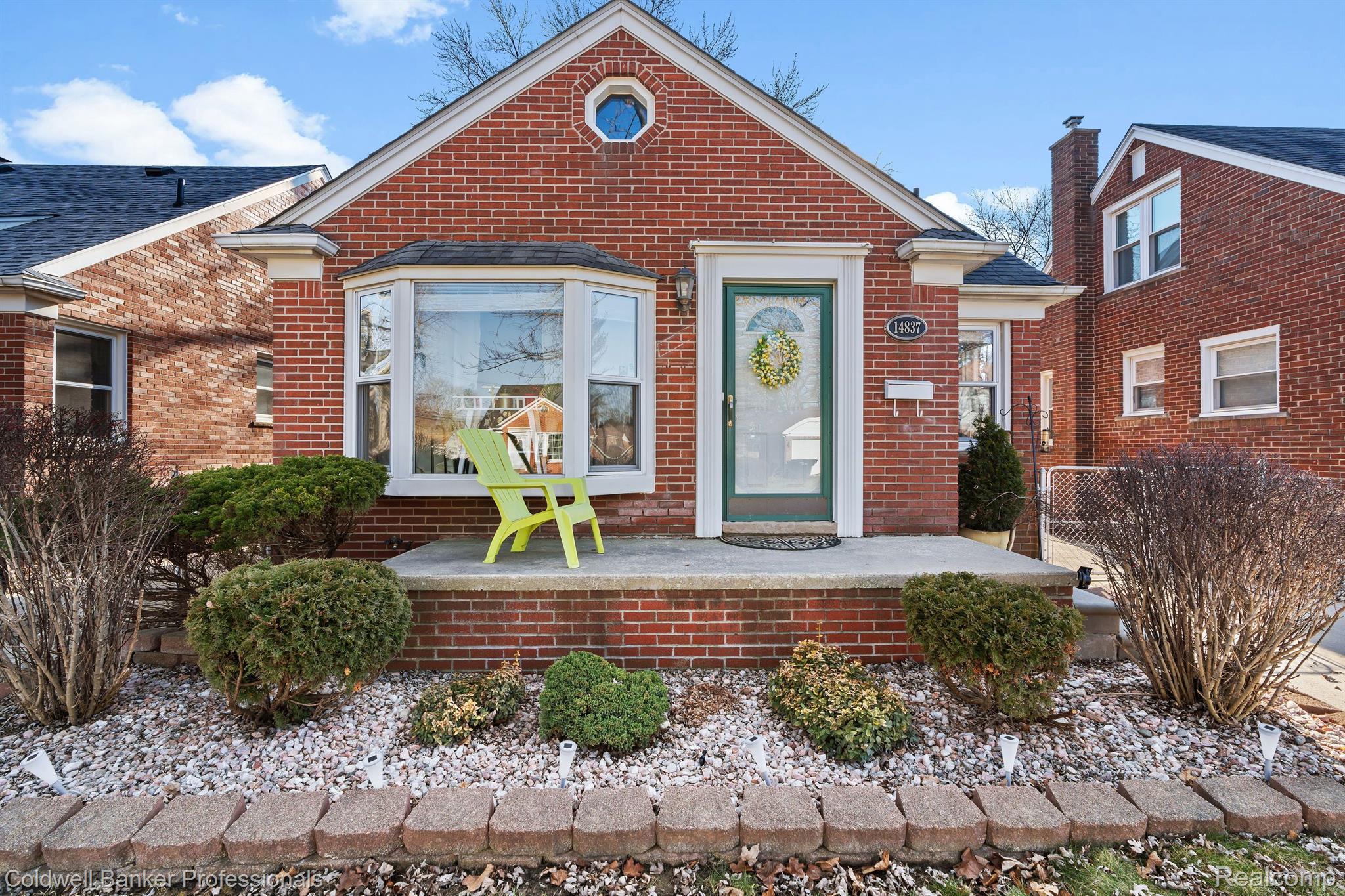 14837 ANGELIQUE Avenue