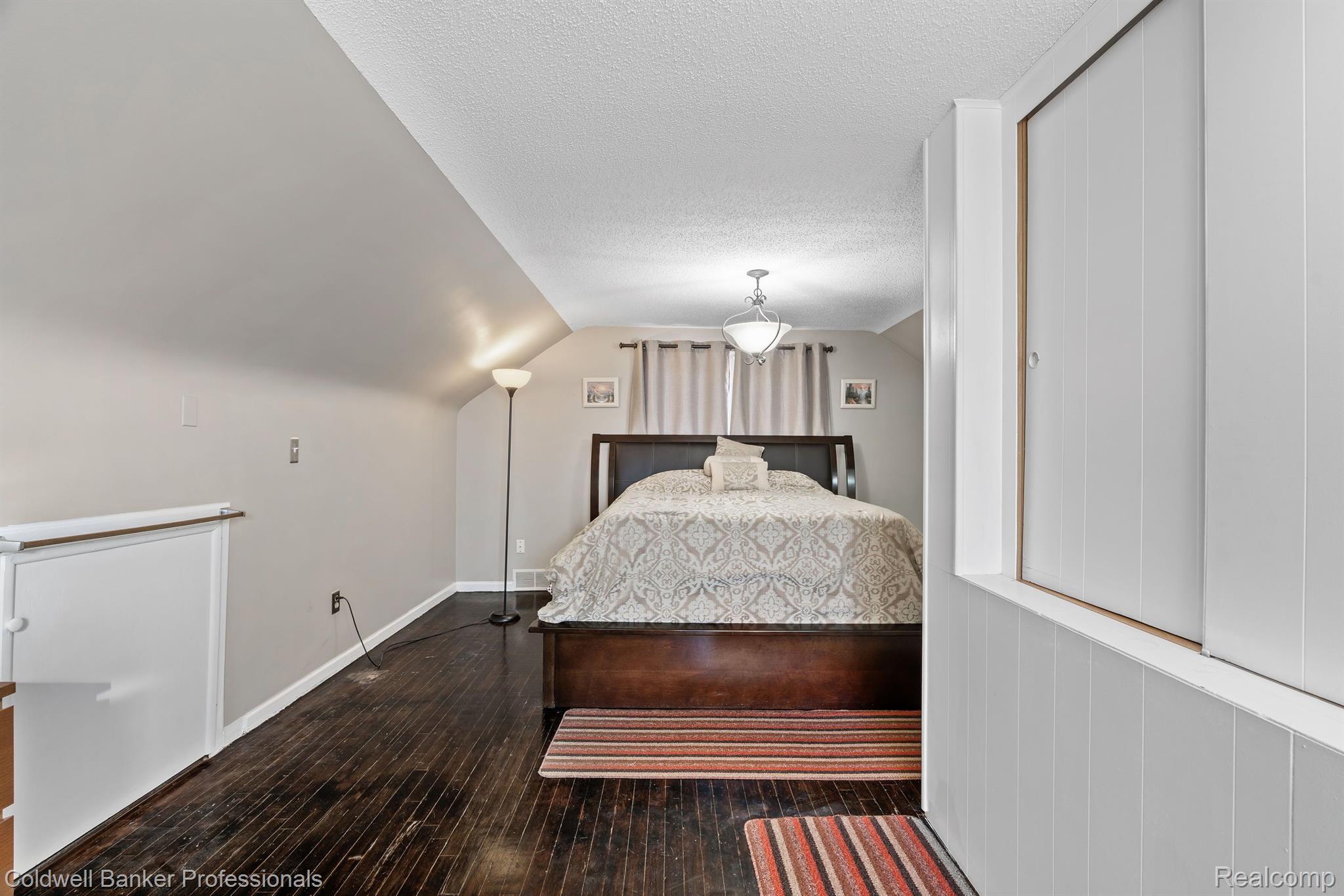 14837 ANGELIQUE Avenue