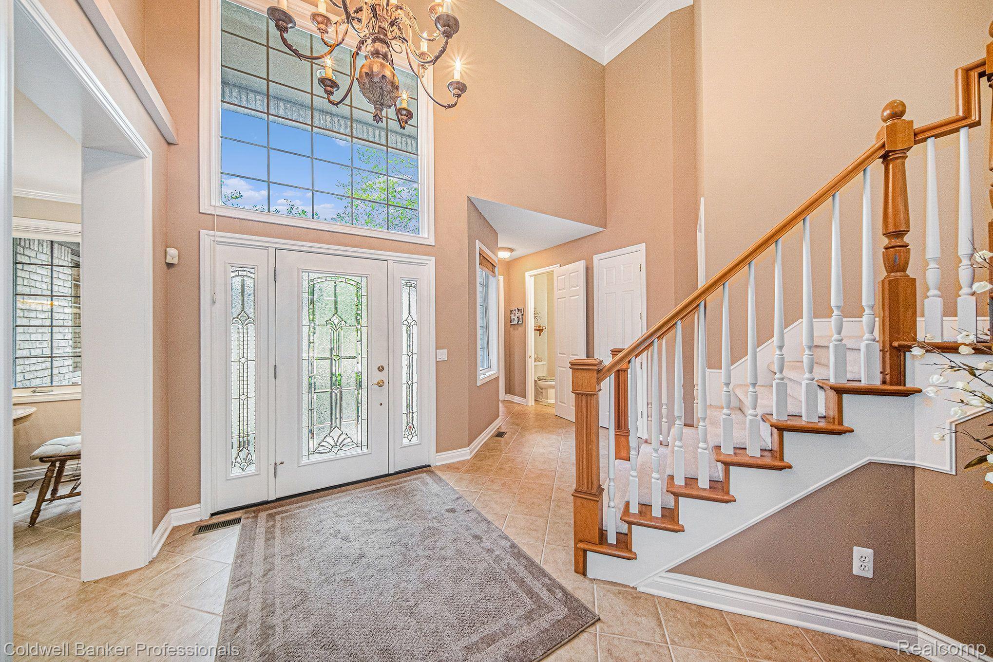 6530 ENCLAVE Drive