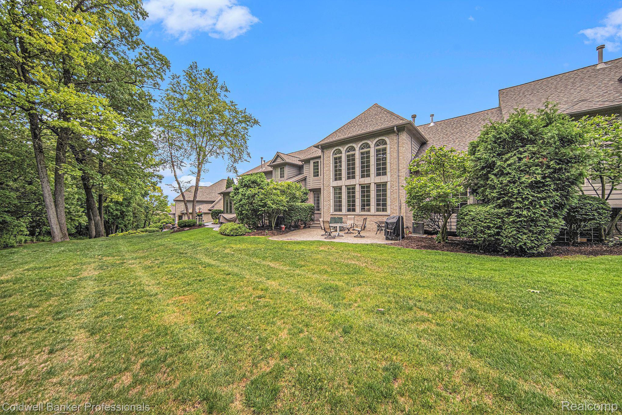 6530 ENCLAVE Drive
